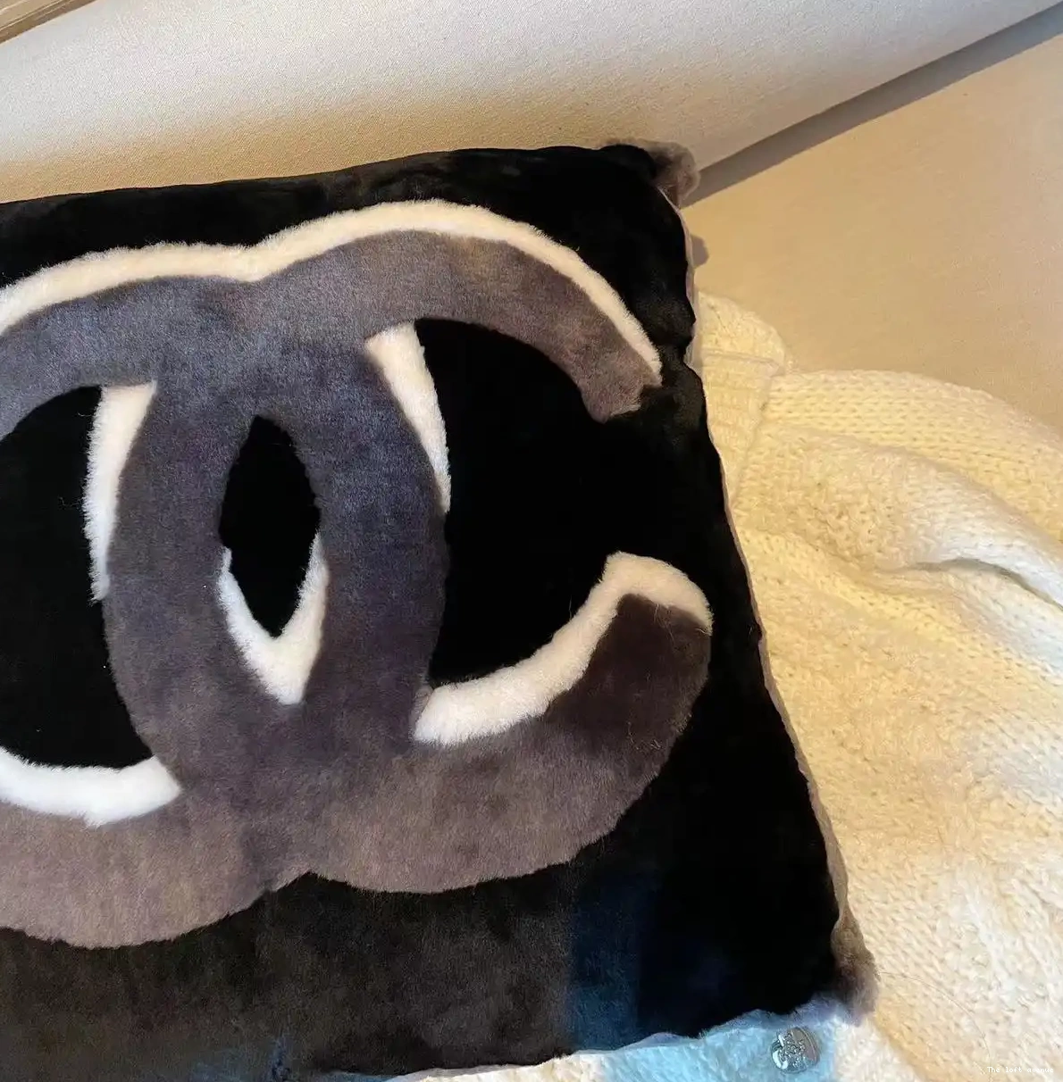 PILLOW SHEARLING THROW COCO 0630